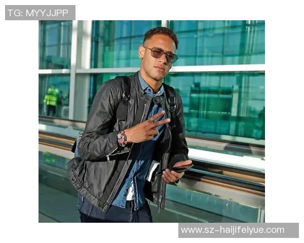 足球明星私服穿搭解析时尚潮流与个性风格的完美结合